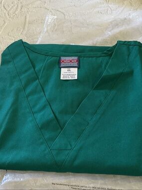 Cherokee unisex scrub top size 4xl
